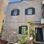 Situs Apartament Split