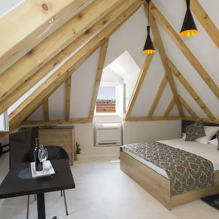 アパート Situs *