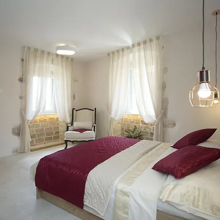 Apartment Situs