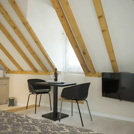 Situs Apartment